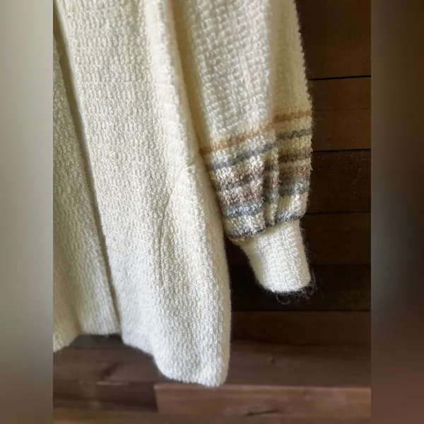 Vintage 70s AJ Seattle Mohair Blend Longline Cream Cardigan Made in USA Small - Image 6
