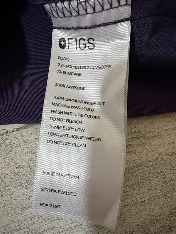 Figs Purple V-Neck Scrub Top Size XS - Image 6