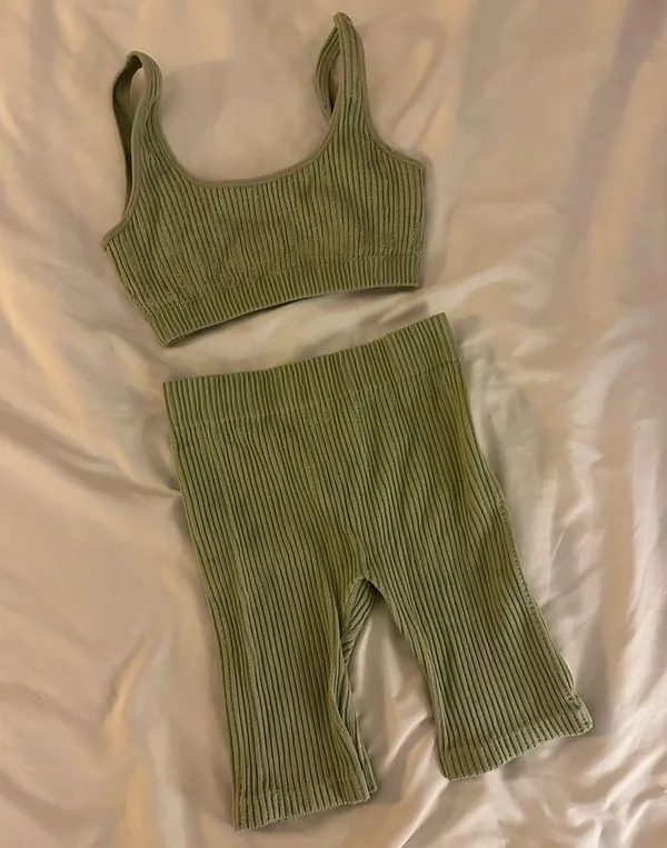 Matching Green Set Size 4 - Image 3
