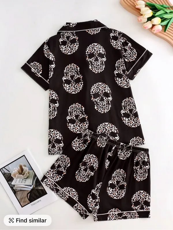 Women's Fitted Skull Print Pajama Set Button Front Short Sleeve Small NEW - Image 2