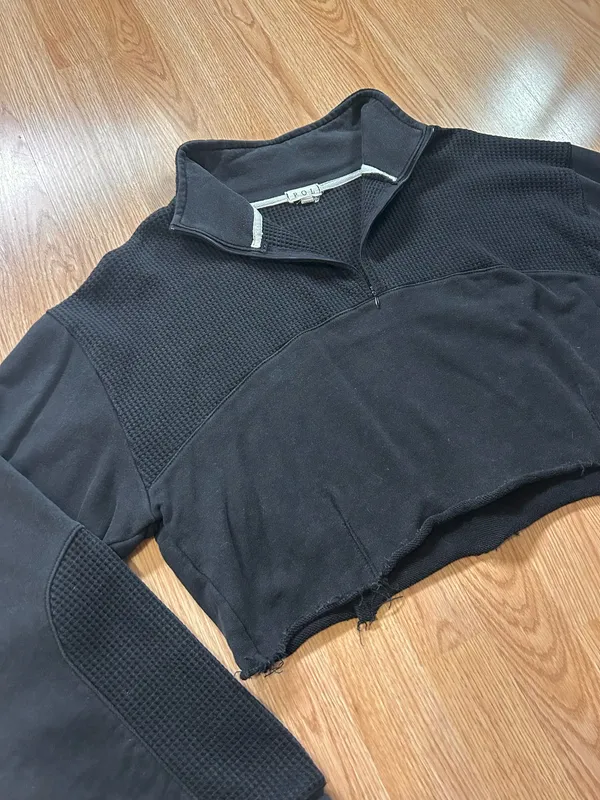 Quarter Zip Cropped POL Top - Image 3