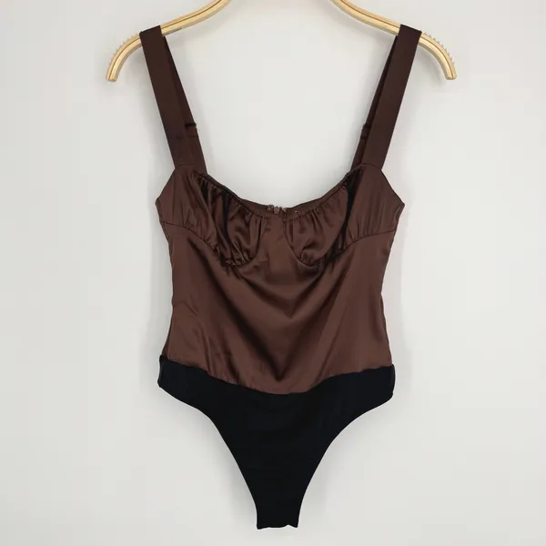 WeWoreWhat‎ Ruched Cup Bodysuit Size 2 Brown Satin Night Out Trendy Sexy - Image 2