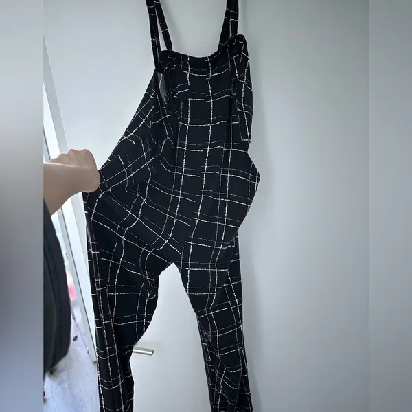 ASOS DESIGN jersey overalls in mono grid print US 6 - Image 5