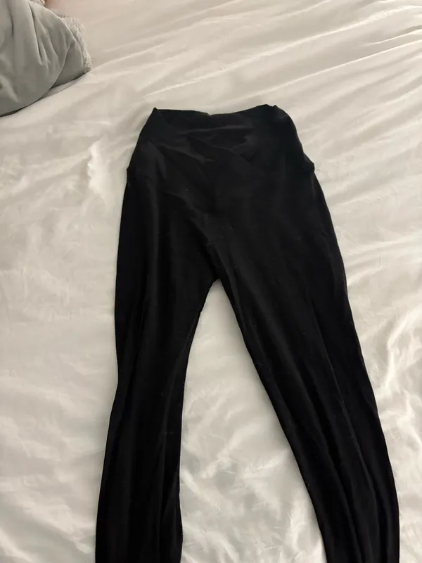 Aerie Crossover Flare Leggings - Image 2