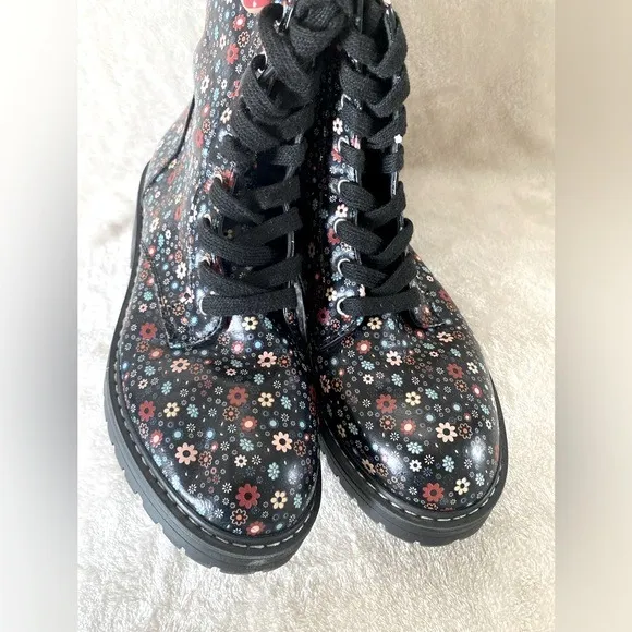 Whimsygoth Floral Platform Combat Boots - NWOT - Image 3