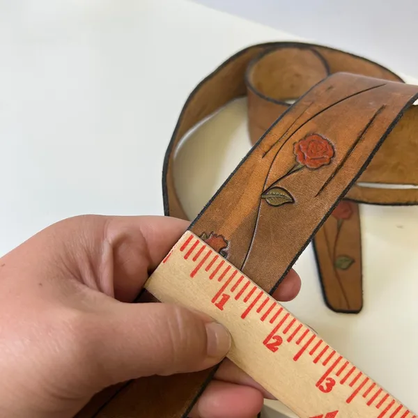 Vintage Hand Tooled Leather Rose Floral Belt Tan Brown Boho Western 44 Inch - Image 4
