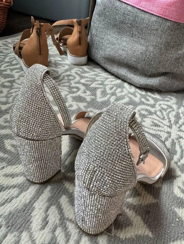 Shoes - Image 3