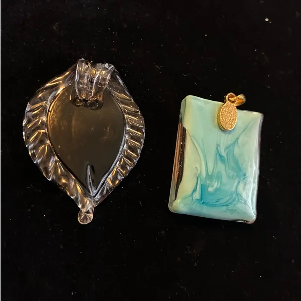 Multicolor Glass Pendant Set and 1 glass ring size 8 - Image 9