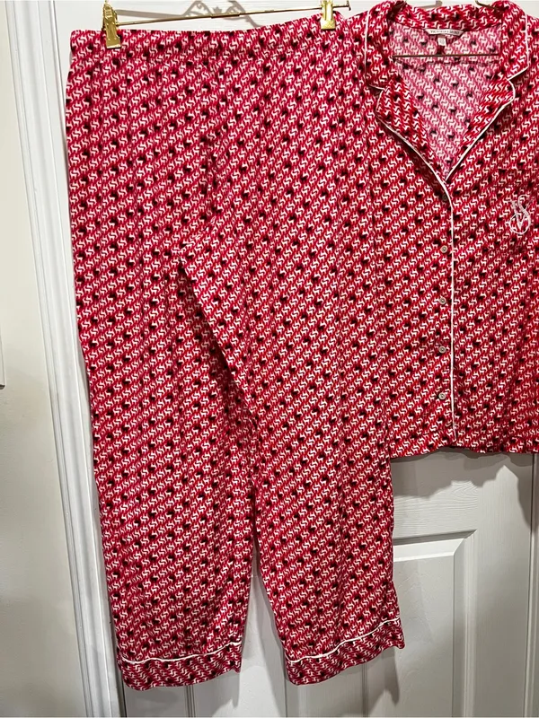 Victoria's Secret Flannel Reindeer Prints Pajama Set Size Large Red Black White - Image 3