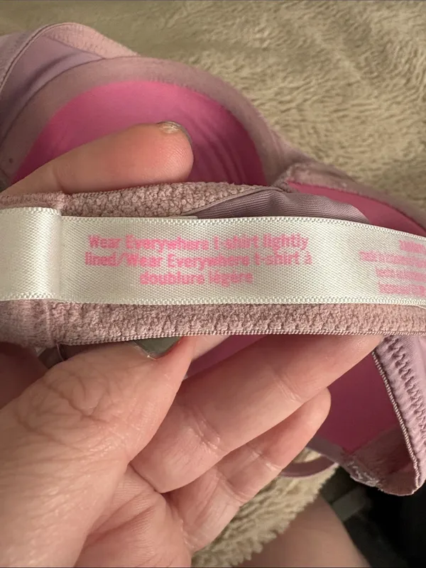 VS Pink Wear Everywhere Lightly Lined T-Shirt Bra, size 32B - Image 7