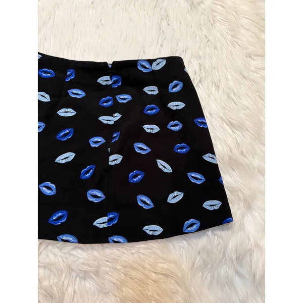 Zara Women's Sz Small Lips Printed Mini Skirt Black Blue Zip Back A-Line Viscose - Image 7