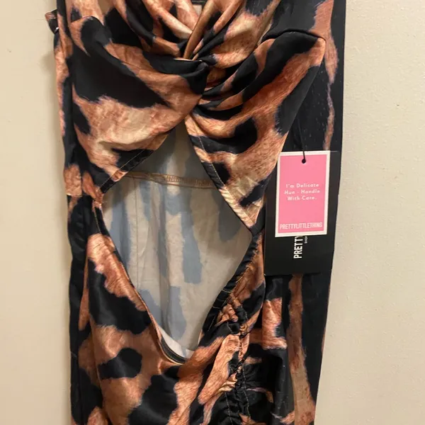Pretty Litte Thing Womens Satin Tank Maxi Dress Size 4 Leopard Print Cutout NWT - Image 4