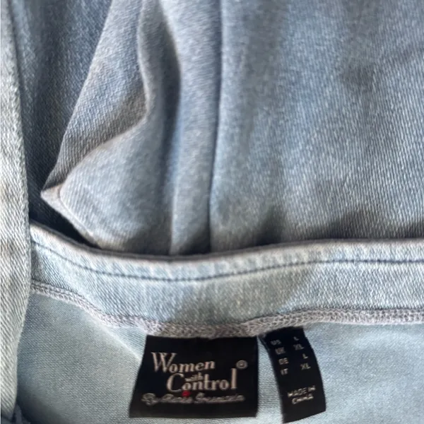 Plus Size Blue Denim Jumpsuit shorts Overalls Size L - Image 6
