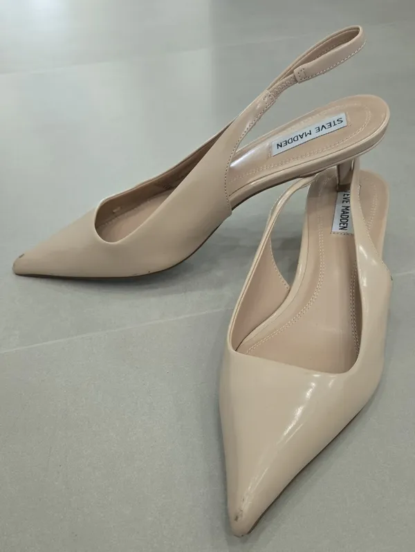 Steve Madden Beige Patent Pointed Slingback With Small Heel Size 10 - Image 2