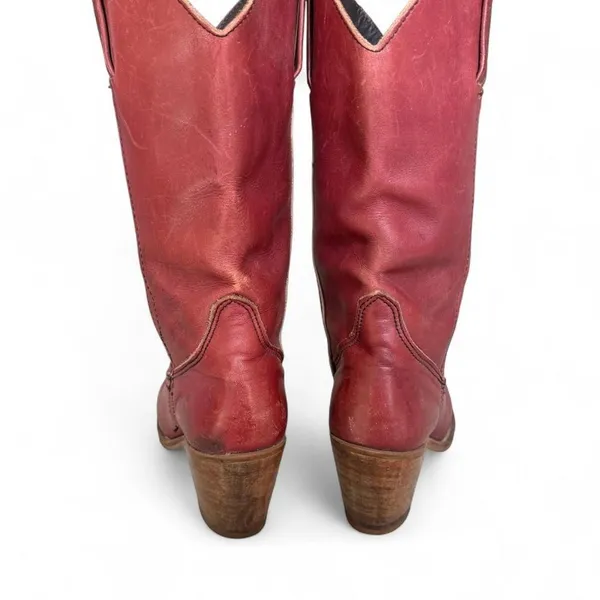 Unbranded Women's Red and Burgundy Boots - Image 3