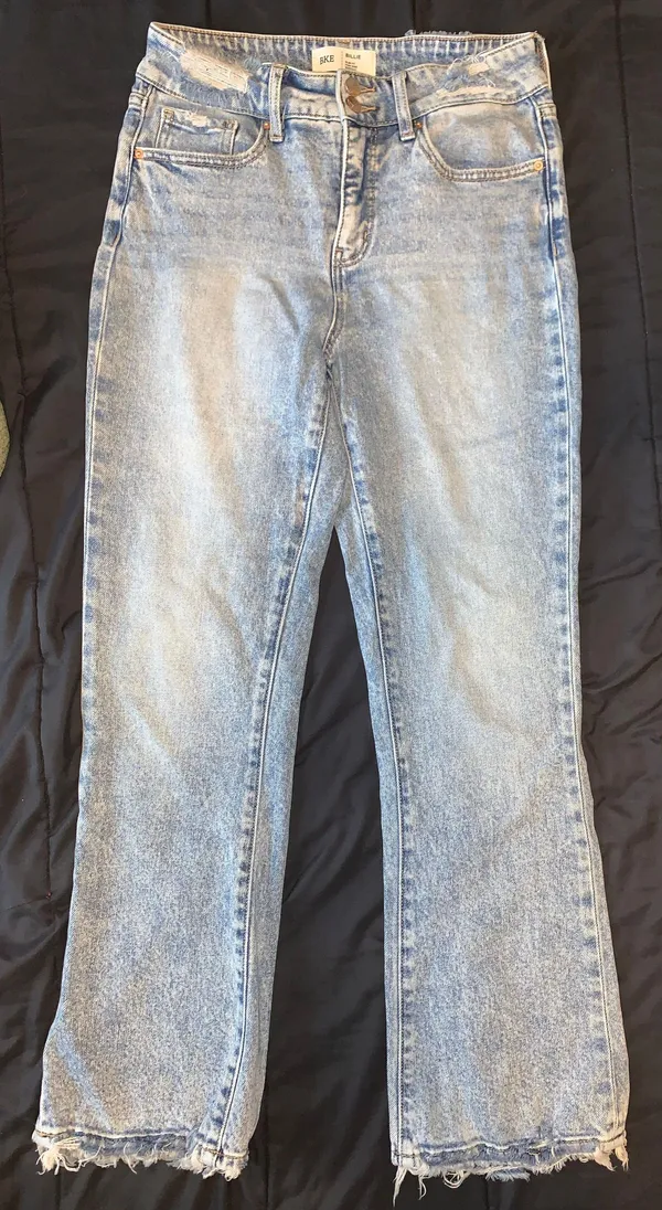 Buckle Jeans - Image 2