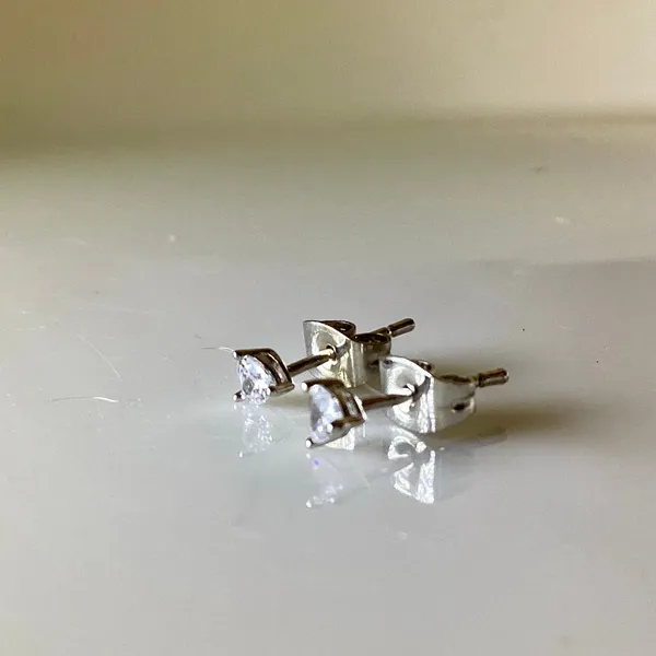 Small CZ Diamond Stud Earrings Silver - Image 4