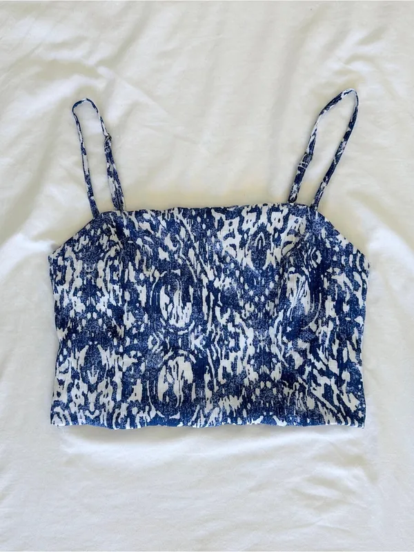 Abercrombie & Fitch Crinkle Textured Squareneck Cropped Tank - Blue Floral - XS - Image 6