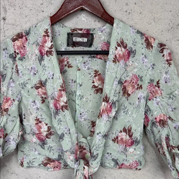 Reformation Mint Floral Tie-Front Blouse sz 4 - Image 3
