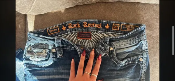 Rock Revival Skinny Jeans - Image 2