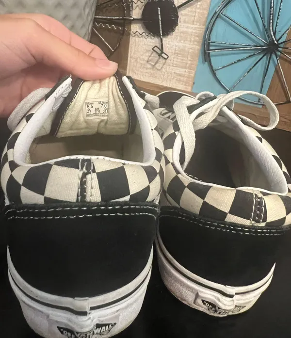 Shoes - Image 3