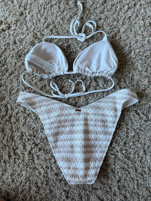 Hollister Swimsuit Set - Image 2