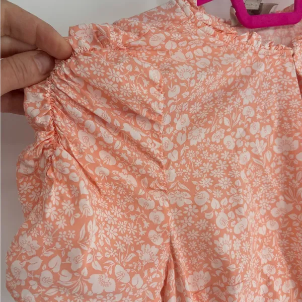 Loft Lightweight Peach Colored Floral Dress - Image 10