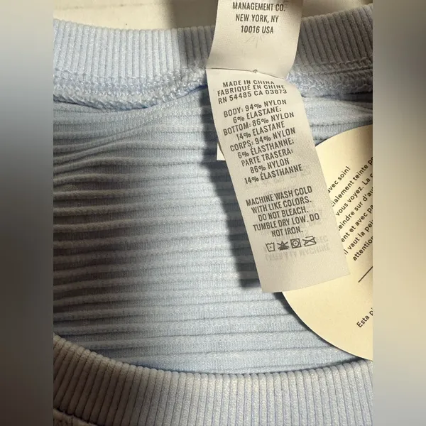 Offline By Aerie Crop Top Women's Size Small P Lined Light Blue Stretch Seamless - Image 8