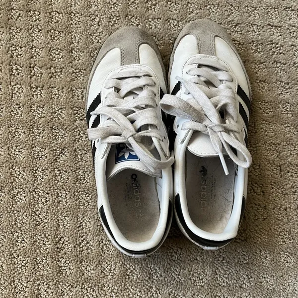 Adidas Sambas OG Classic White Black Grey Women's Size 6.5 Excellent Condition - Image 4