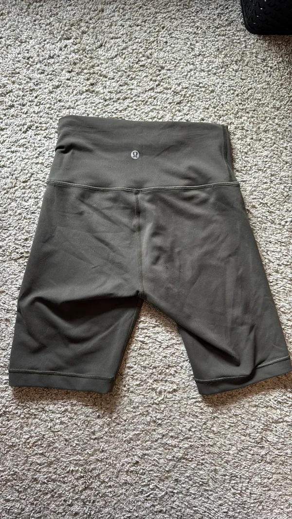 Lululemon Wunder Under Biker Shorts 8in  - Image 2