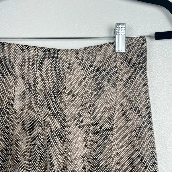 Zara Faux Leather Snake Skin Mini‎ Skirt Sz XS - Image 2