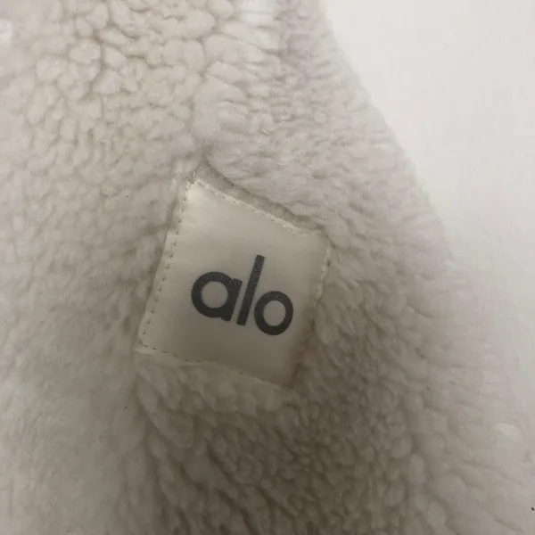 Alo Yoga Alo Yoga Foxy Sherpa Jacket Ivory S - Image 6