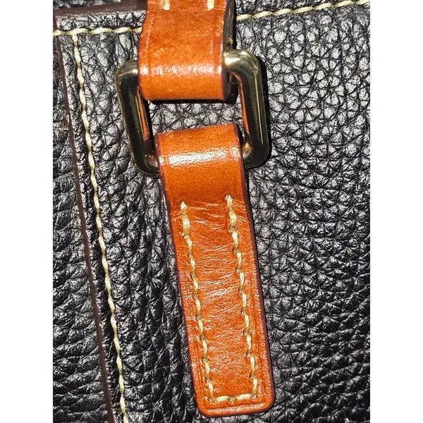 Dooney & Bourke Black Pebbled‎ Leather Lexington Shopper Tote Handbag Purse - Image 4