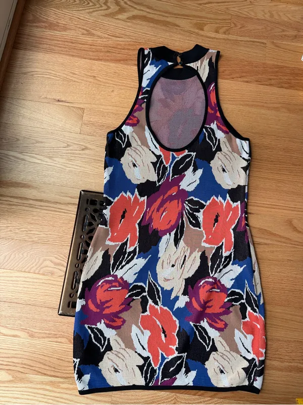 Ted Baker LILYIII Floral Knit Open Back Dress Size 4 - Image 4