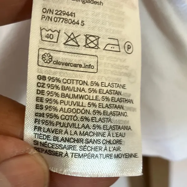 FINAL MARKDOWN H&M Classic White Tee large - Image 3