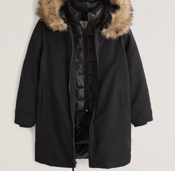 NWT black hooded tech parka - Image 5