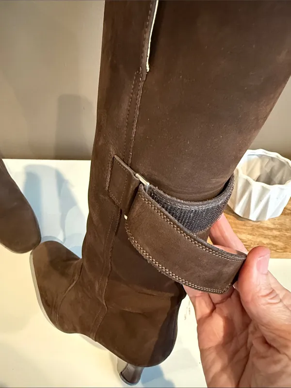 CROSS STAGE Chocolate Brown Suede Knee Boots Classic Heeled Adjustable Calf 7 - Image 4