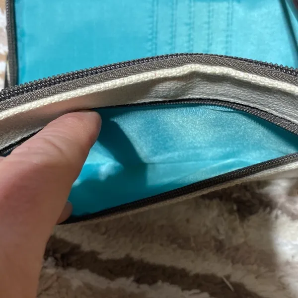 Thirty-One Canvas Soft Wallet Clutch​​​ - Image 6