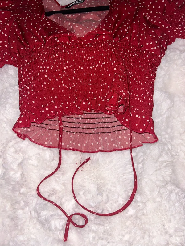 NWOT Red Polka Dot Top Puff Sleeve - Image 2
