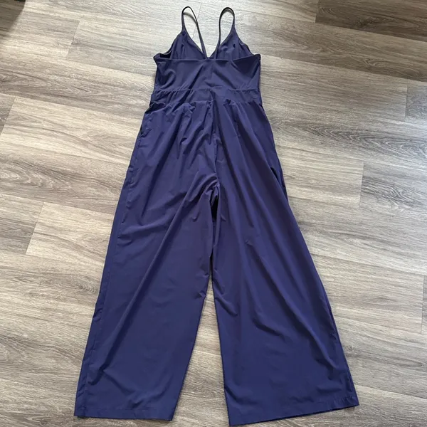 HALARA Navy Wide-Leg Spaghetti-Strap Jumpsuit - Image 2