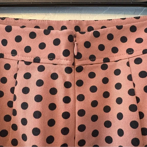 Ann Taylor LOFT mauve pink pencil skirt with black polka dots size 2 - Image 11