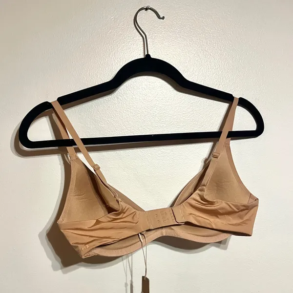 SKIMS Wireless Form Super Push-Up Bra Clay 34B - Image 2