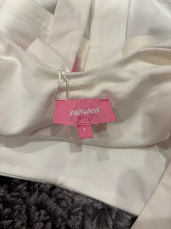 Edikted Ronda Bow Back Tank Top - Image 5