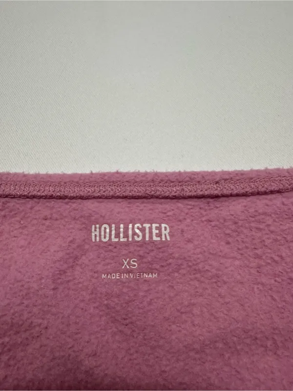 Hollister Dusty Mauve Cropped Sweatshirt - Image 3