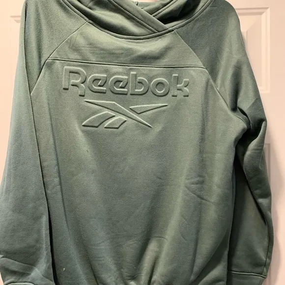Reebok fleece lined pull over - Image 2