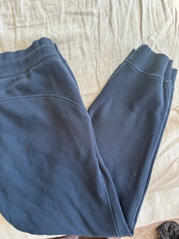 Lululemon Scuba Joggers Navy - Image 3