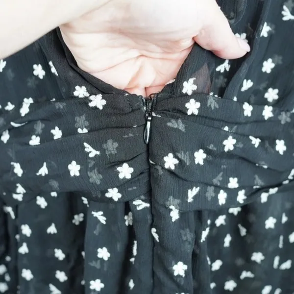 Lulus Blouse Womens M Sheer Floral Long Sleeve Ruffle Neck Keyhole Back Top - Image 8