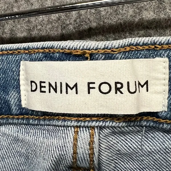 Aritizia Denim Forum The Arlo High Rise Straight Jeans 23‎ Button Fly Organic - Image 10