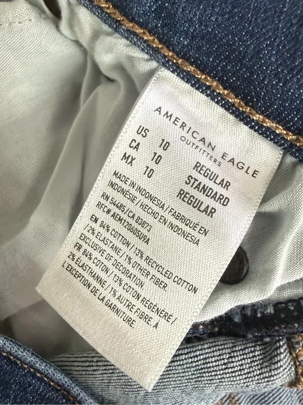 American Eagle Super High Rise Flare Jeans Women’s 10R Stretch Dark Wash - Image 3