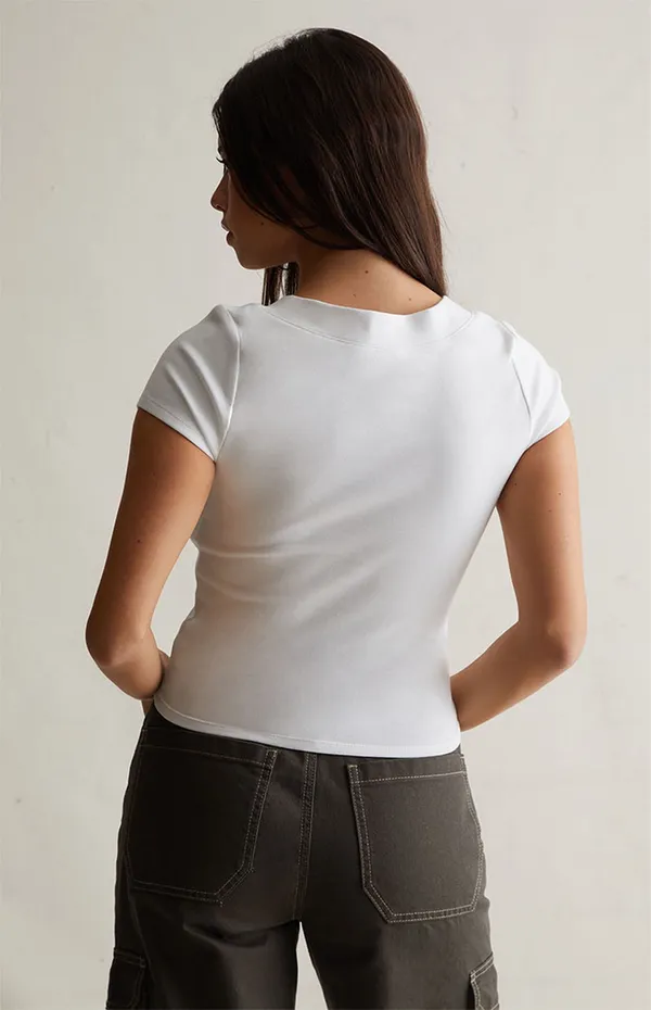 Pacsun white v neck short sleeve top size small - Image 4